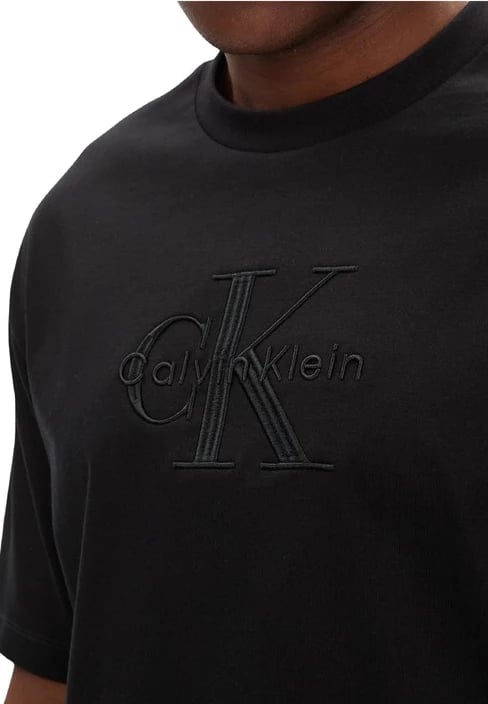 Maicë Calvin Klein Jeans për meshkuj, e zezë