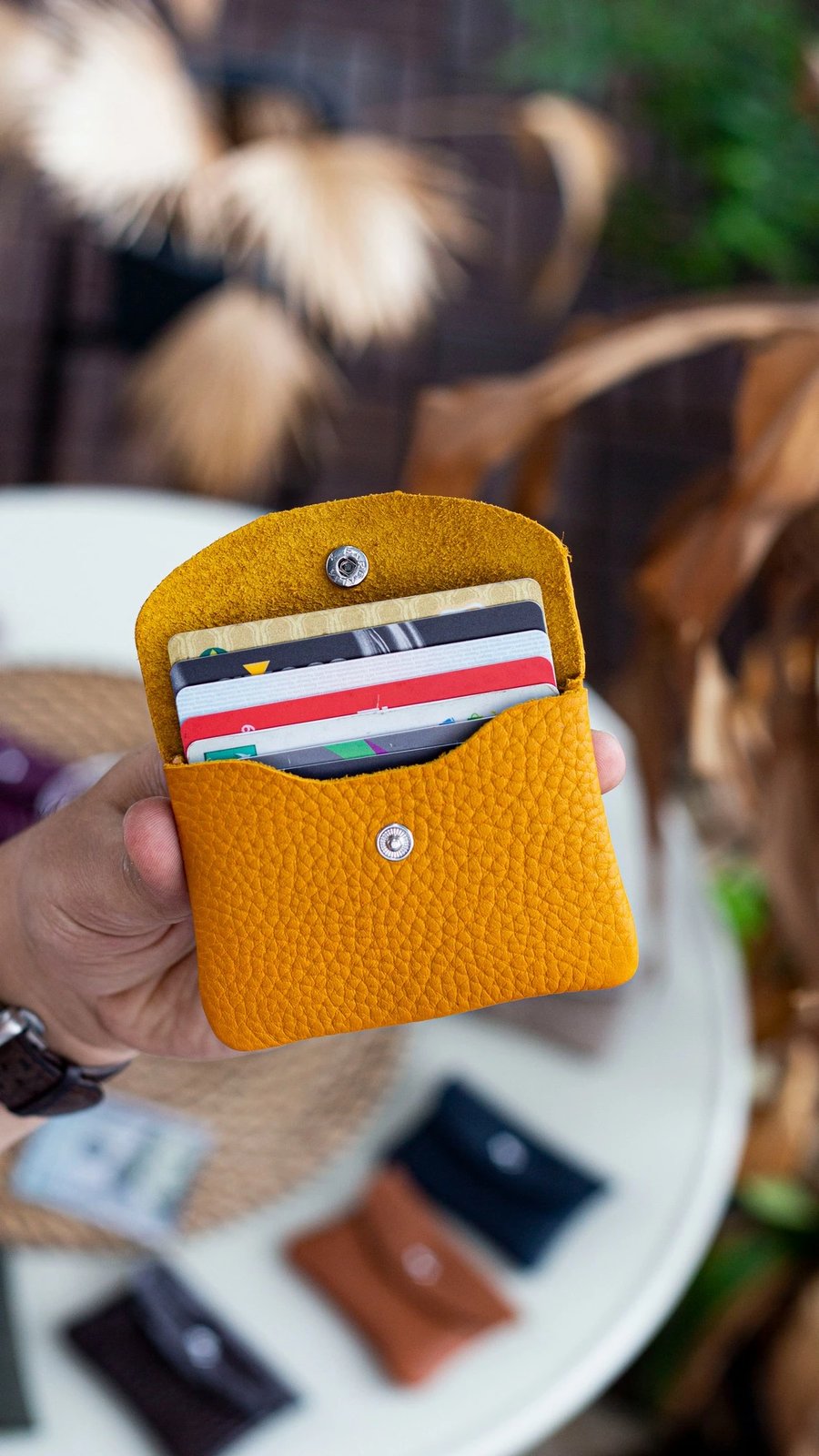 Mbajtës kartelash, lëkurë origjinale, ngjyrë mustard, Zoozie Bags, Murcia