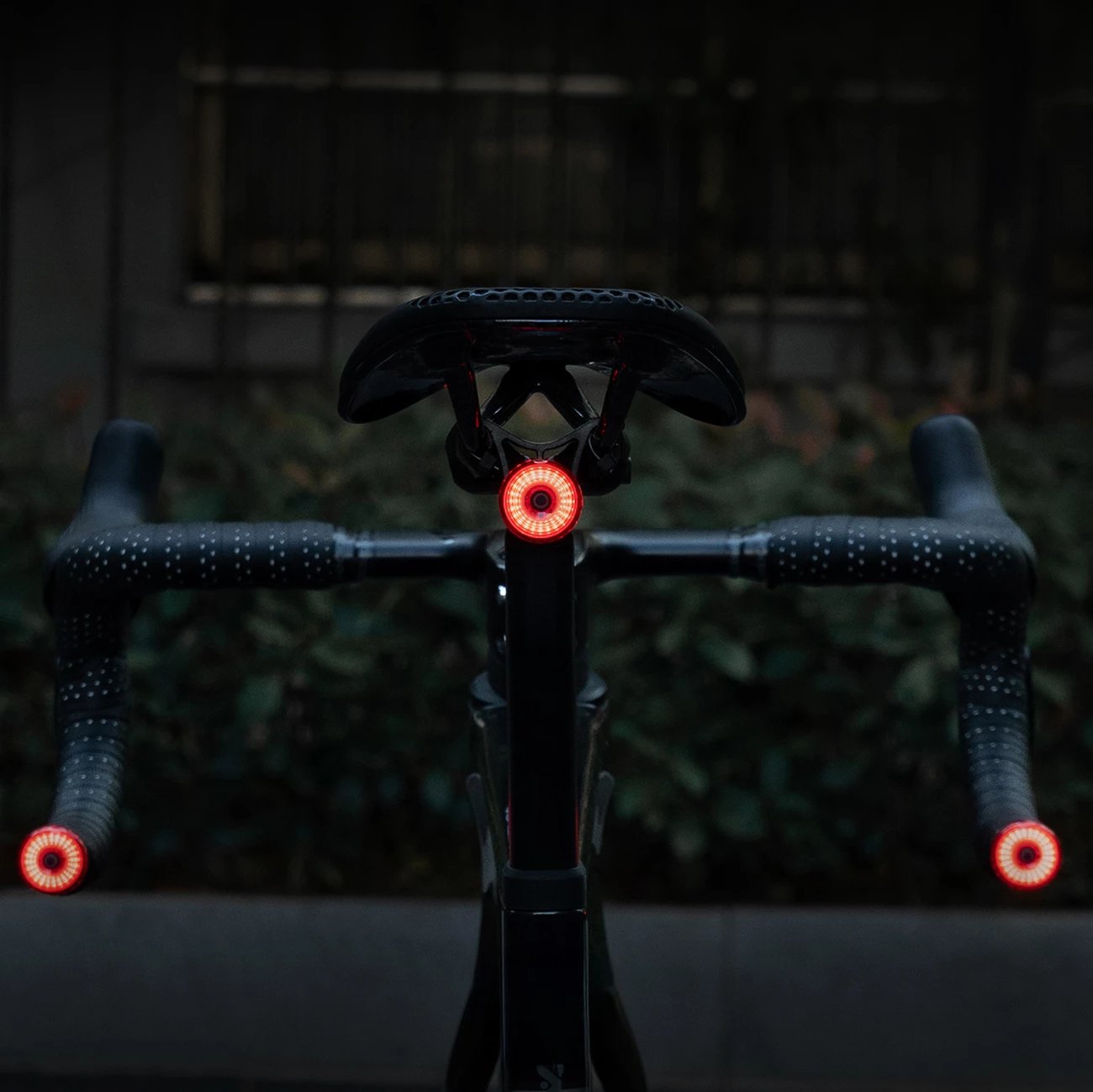 Drita të pasme biçiklete, Wozinsky, WIS-01, LED smart me sensor freni, 250 mAh, USB-C, rezistente ndaj ujit, e zezë, set 2 copë