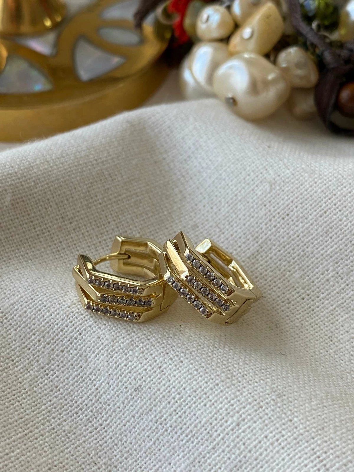 Vathë Jumeon, ngjyrë ari, 31341