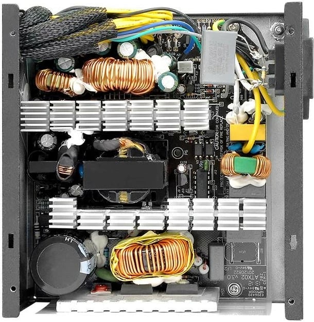 Furnizues energjie Thermaltake TR2 S 700W, 80 PLUS, 230 V, 50 - 60 Hz
