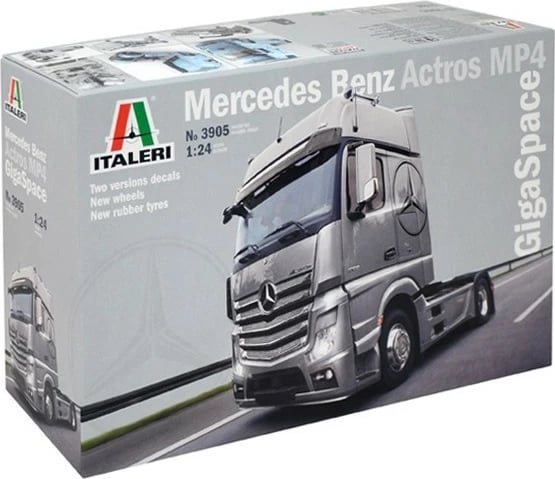 Model kamioni Italeri Mercedes Benz Actros MP4 Gigaspace, 1:24, plastik