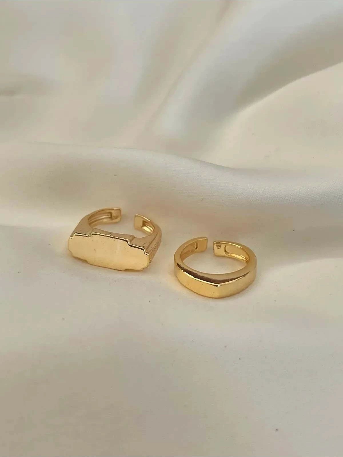 Unazë Jumeon, ngjyrë ari, e rregullueshme, gur zirkoni