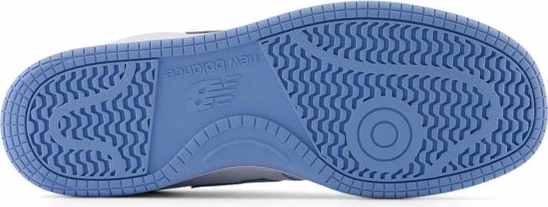 Atlete për meshkuj dhe femra New Balance, të bardha dhe blu