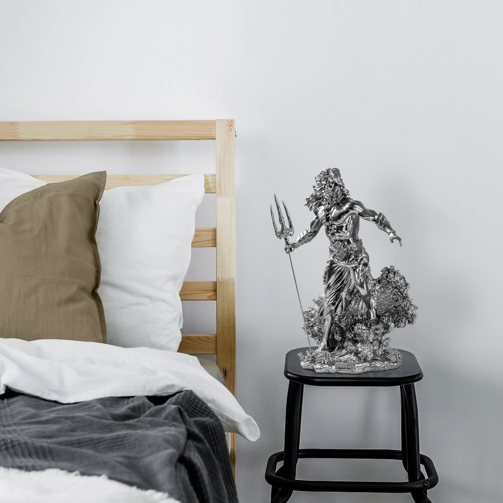 Objekt dekorativ Evila Originals, Yak-035-B, ngjyrë argjendi