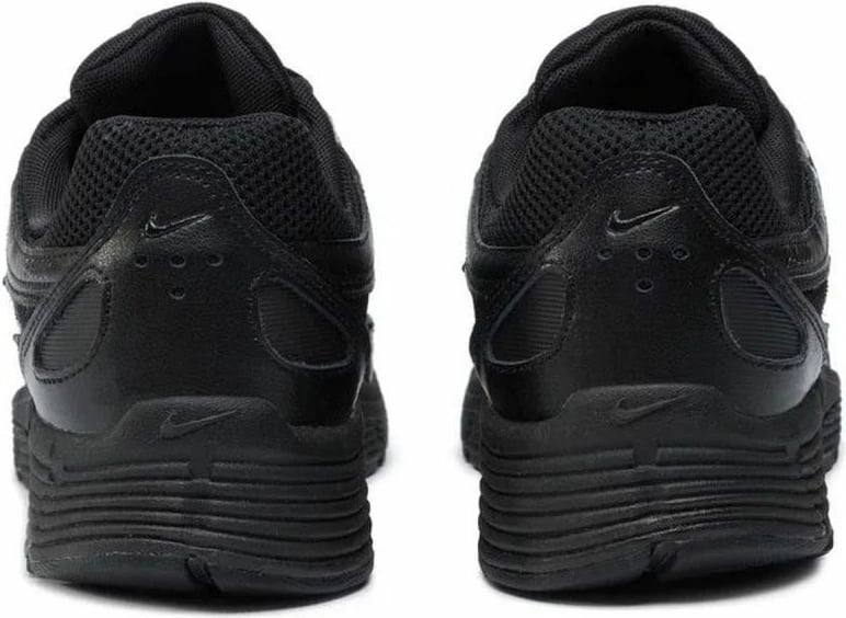 Atlete për meshkuj Nike, të zeza