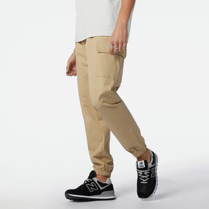Pantallona për meshkuj New Balance, modeli MP13501INC, ngjyrë krem