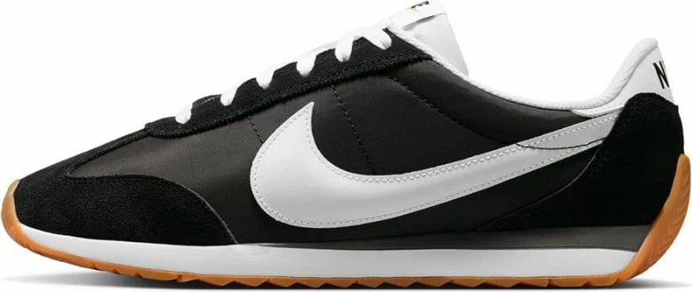 Atlete për meshkuj Nike, të zeza