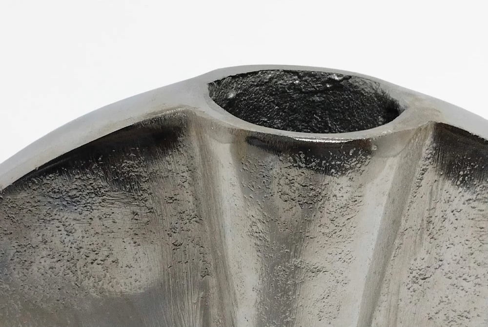 Vazo Kalia, alumin, ngjyrë nikel argjendi, 27x8x27 cm