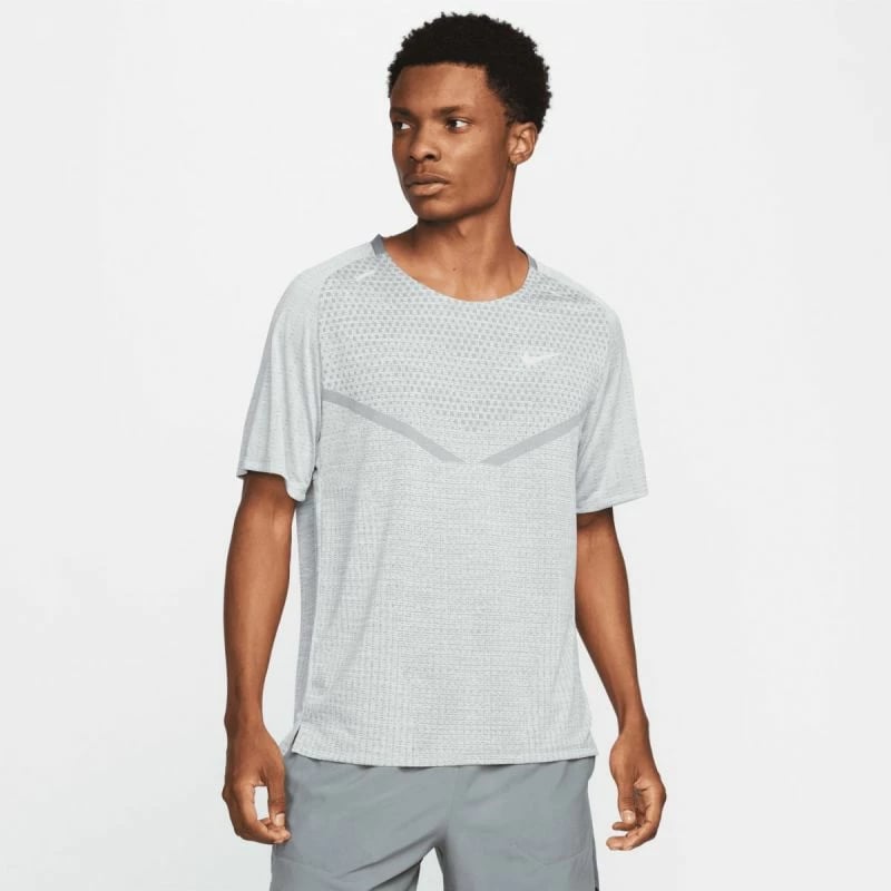 Maicë për vrapim për meshkuj Nike Dri-FIT ADV TechKnit Ultra, gri