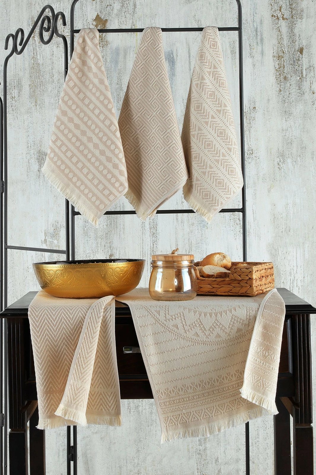 Set peshqirësh për larje (5 copë), Mijölnir, Maya, bezhë Set peshqirësh për larje (5 copë), Mijölnir, Maya, bezhë