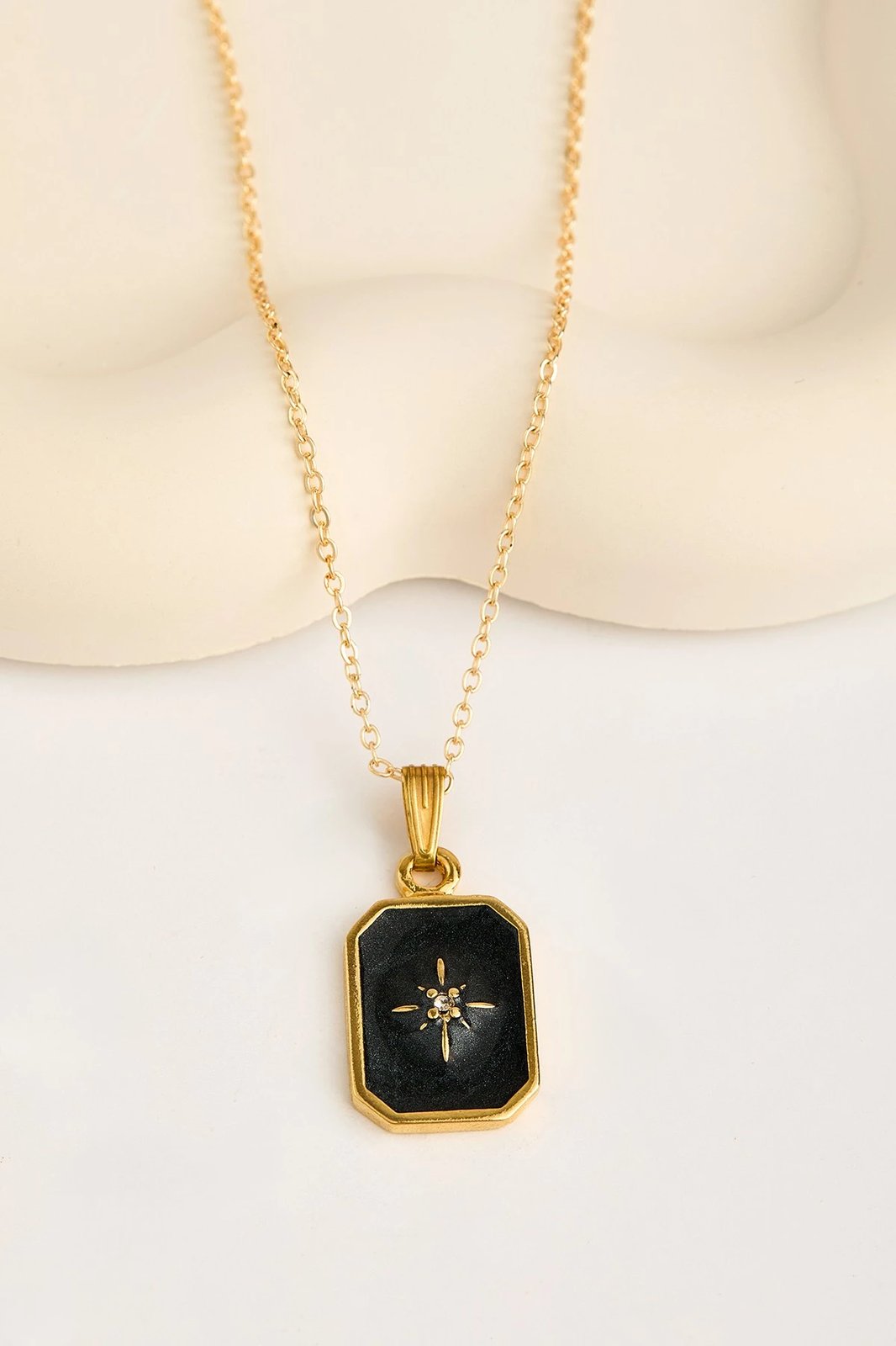 Varëse metalike Elika, ngjyrë ari, CHRM15026