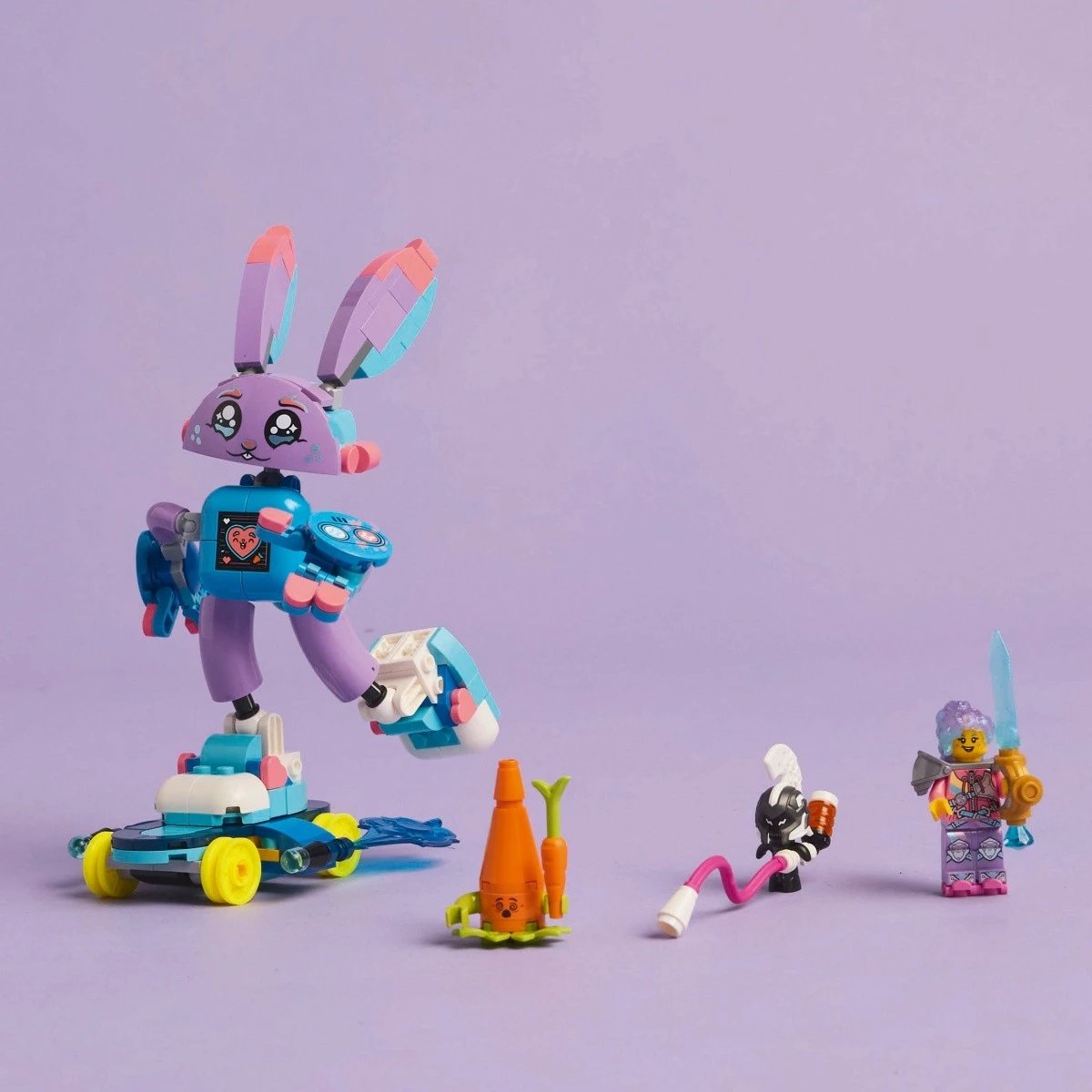 Set ndërtimi LEGO DREAMZzz 71490 Izzie and Gaming Bunchu, 252 pjesë