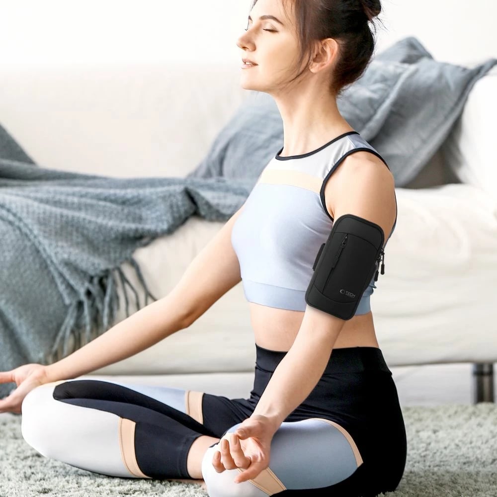 Mbështjellës krahu Tech-Protect M6 universal për celular, i zi