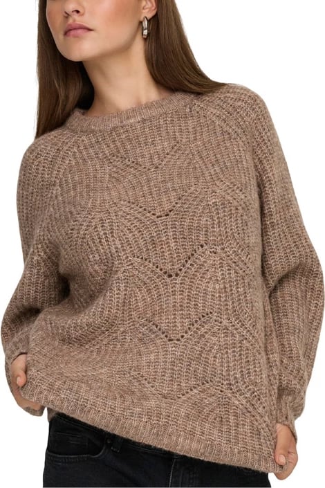 Xhemper femra Only, kafe