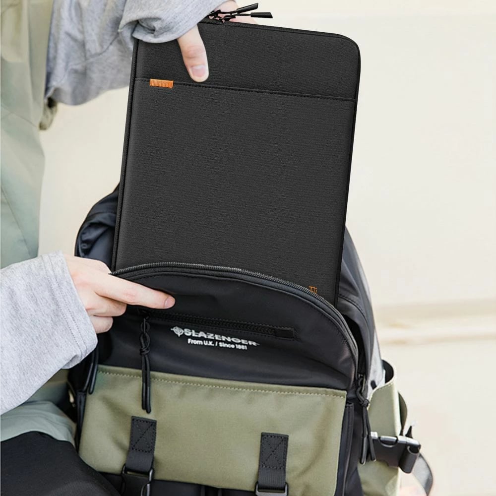 Mbështjellës laptopi Tech-Protect Defender 15-16", i zi