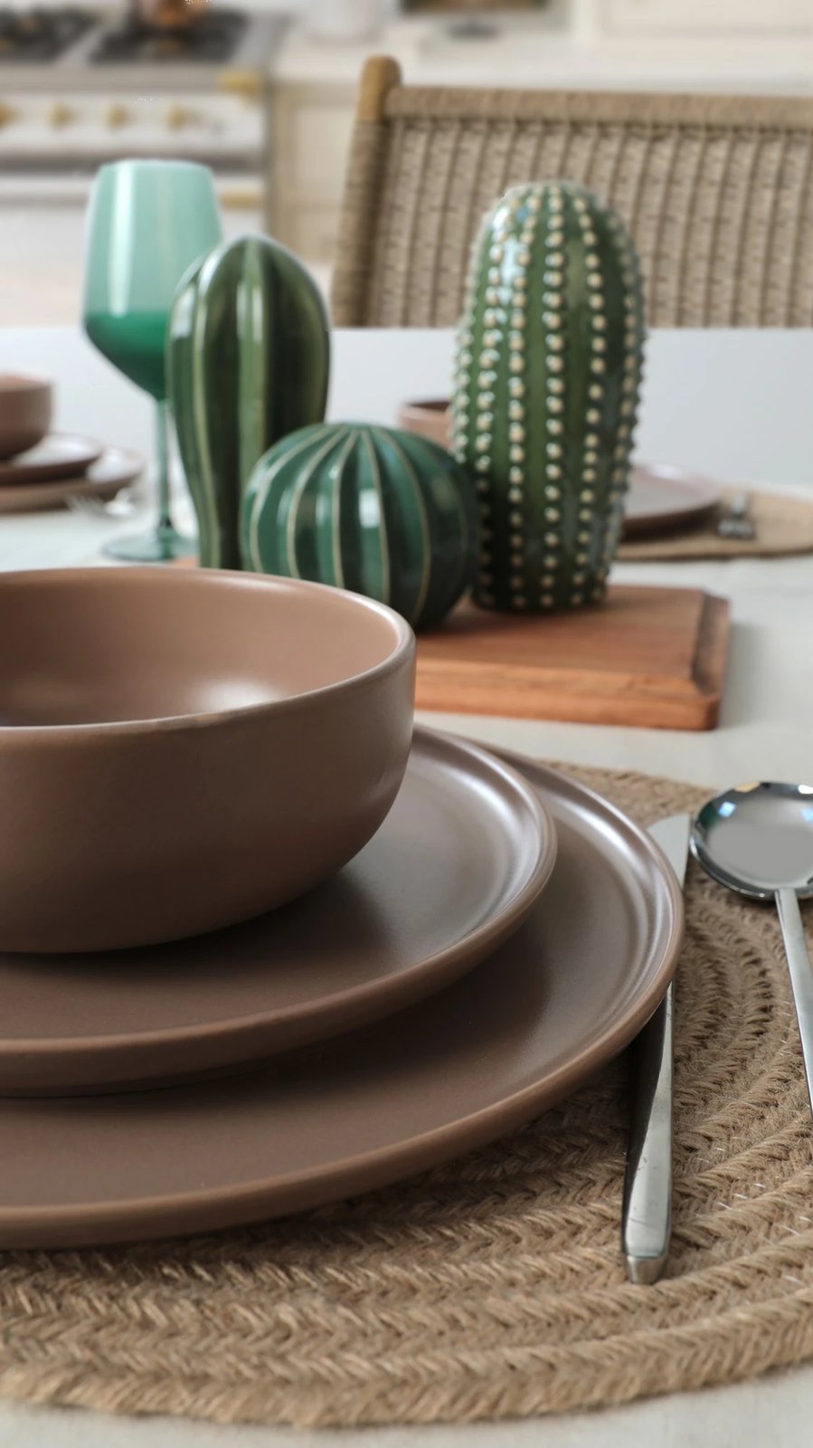 Set enësh për drekë, qeramikë, 18 copë, ngjyrë taupe, Hermia Concept, X0001346800000000000000000