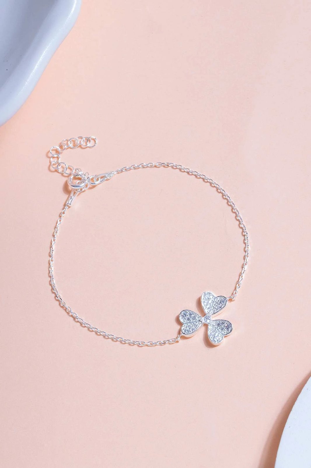 Byzylyk argjendi Jumeon, ELKAB92338G