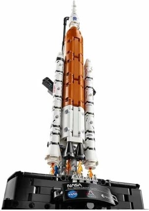 Lego Technic raketë NASA Artemis, fëmijë
