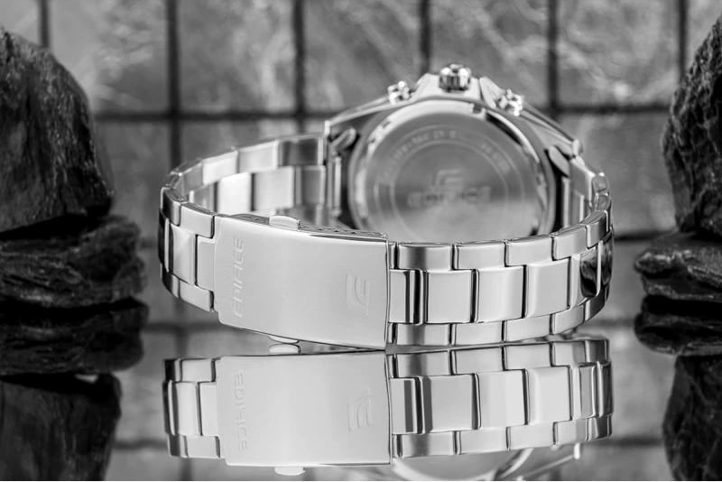 Orë dore për meshkuj Casio, argjendtë