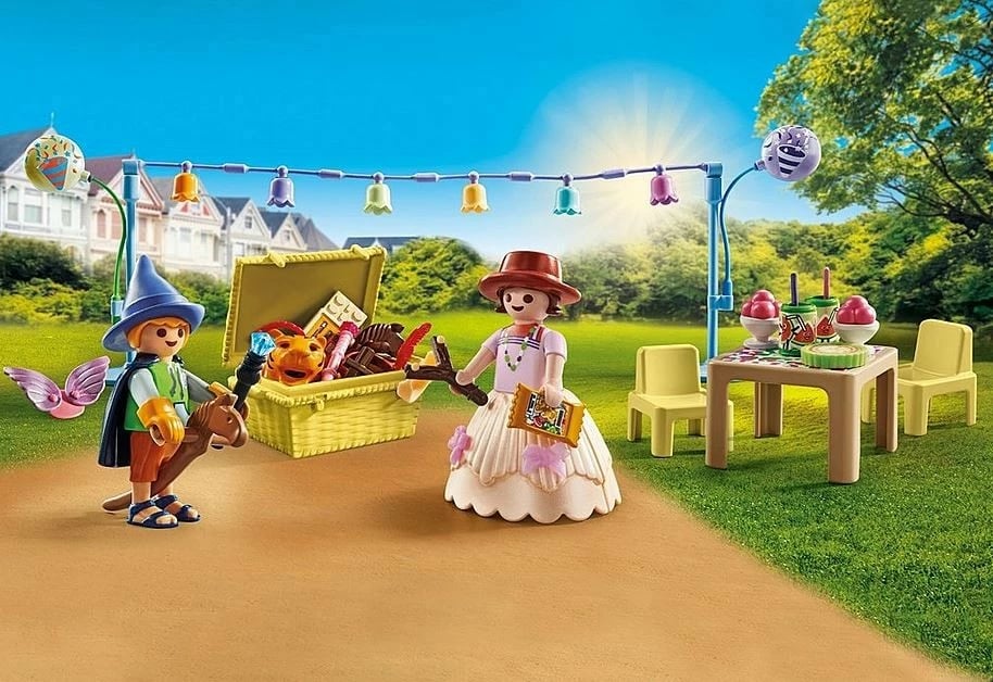 Set figurina Playmobil My Life 71451, 64 pjesë, për festa me kostume