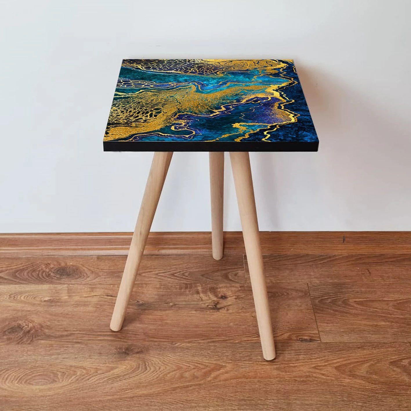 Tavolinë anësore Skye Decor, Shp91, ngjyrë blu navy