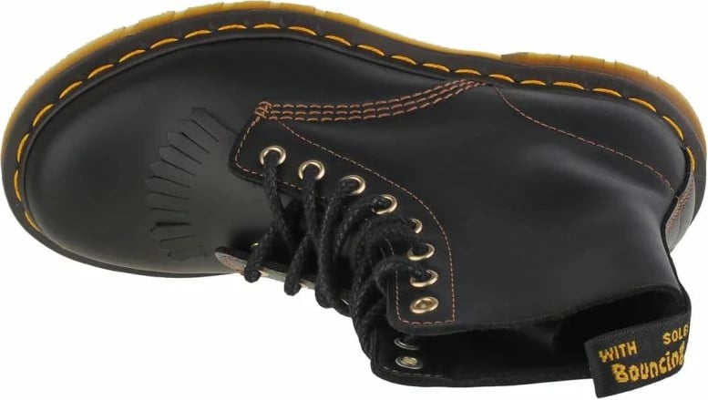 Çizme Dr. Martens, të zeza