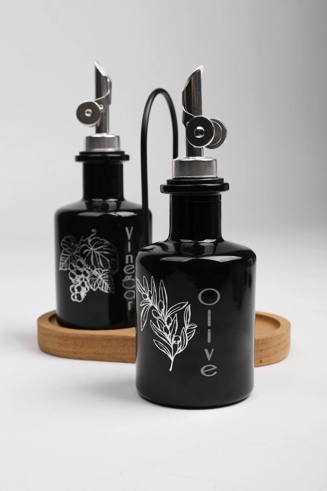 Set shpërndarës vaji (2 copë), Hermia Concept, Marbella bambu - e zezë