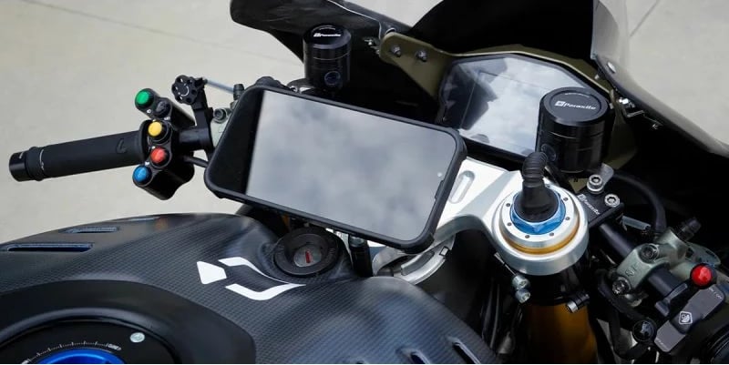 Maske Telefoni Magnetik Duo Lock Iphone 15 Pro