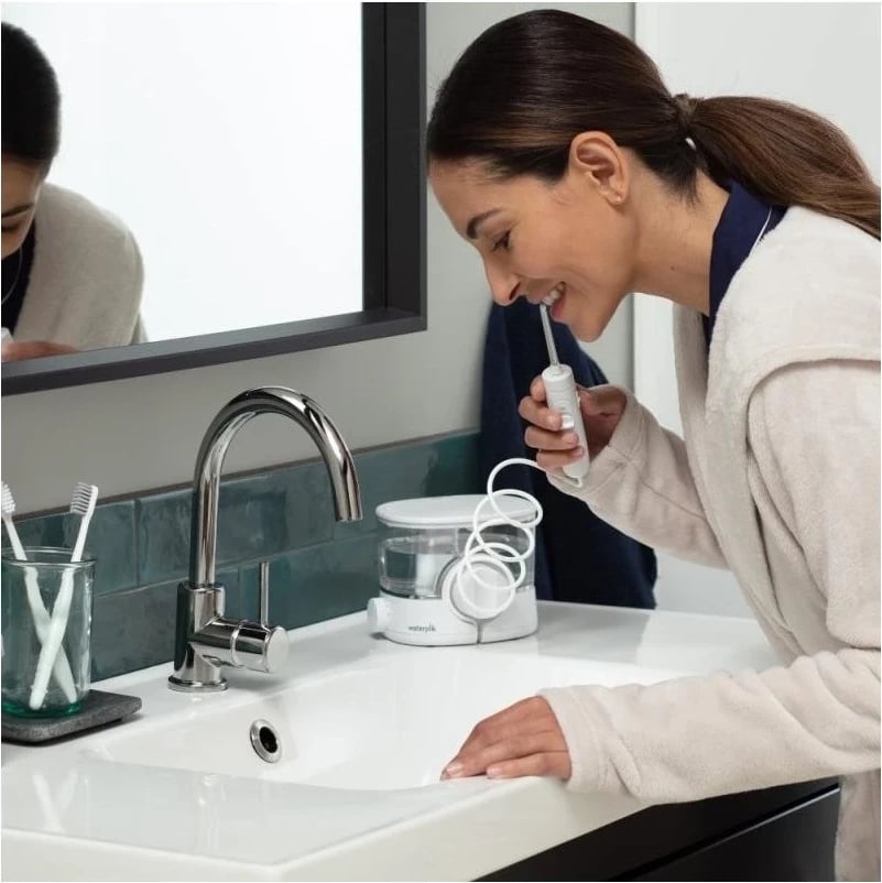 Pastrues dhëmbësh Waterpik WF-11 ION, i bardhë