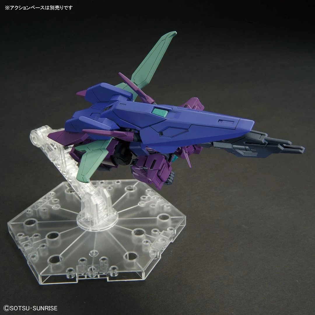 Model Plutine Gundam Bandai 1/144
