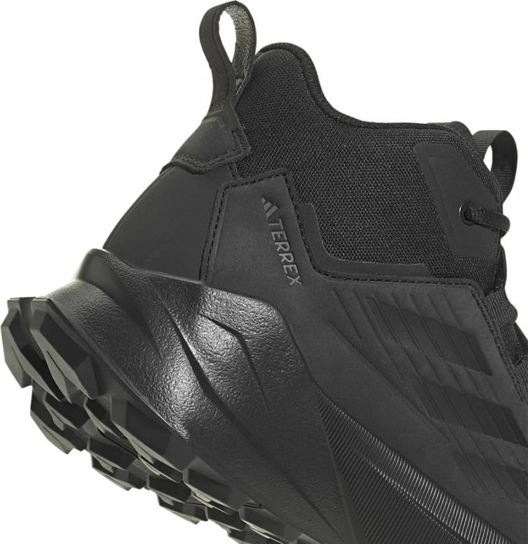 Atlete për meshkuj adidas, të zeza