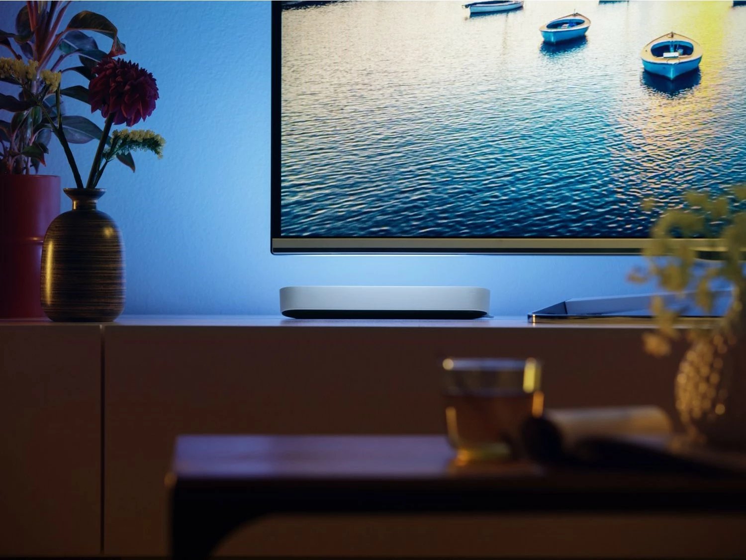 Llambë tavoline smart Philips Hue Play Light Bar, LED, Bluetooth, e bardhë