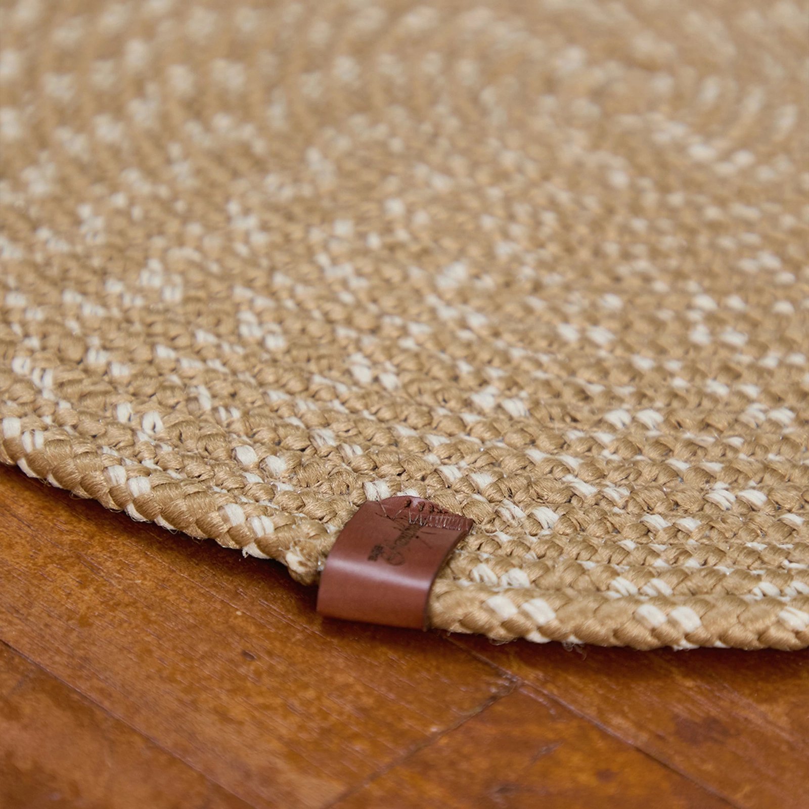 Runner jute, ngjyrë kafe, Coco24028, 34x34cm Runner jute, ngjyrë kafe, Coco24028, 34x34cm