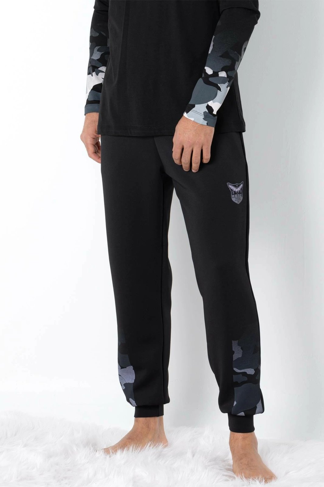 Pizhama për burra, ngjyrë e zezë, Jumeon, 002-000690004