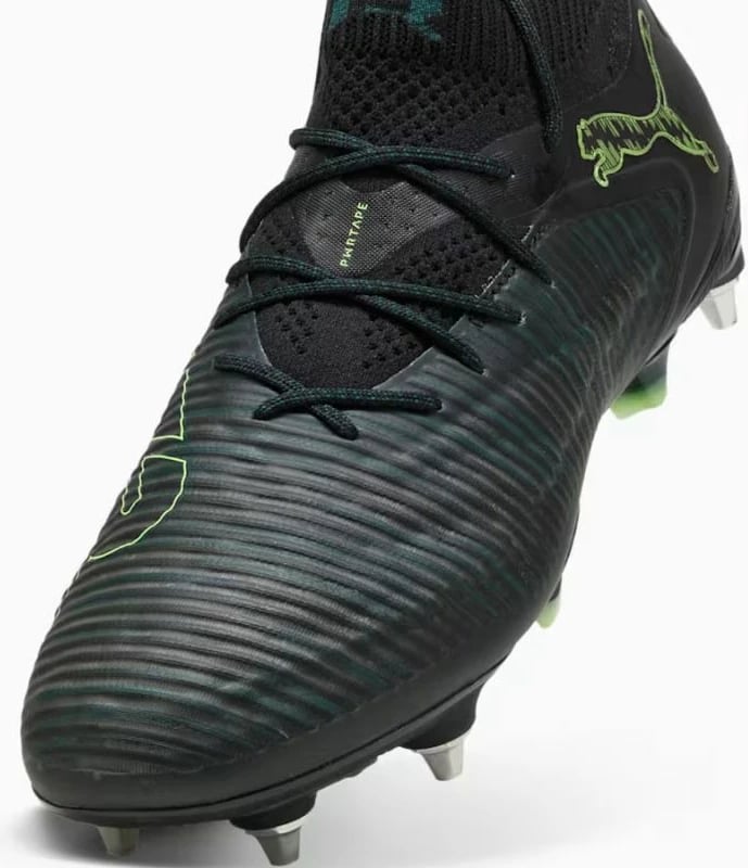 Atlete futbolli Puma për meshkuj, të zeza