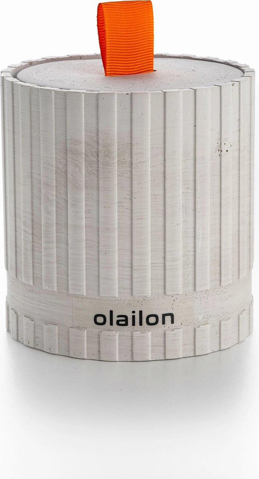 Qiri dekorativ prej betoni, ngjyrë gri, me shirit portokalli, aromë amber, Evila Originals, 8x8.5cm