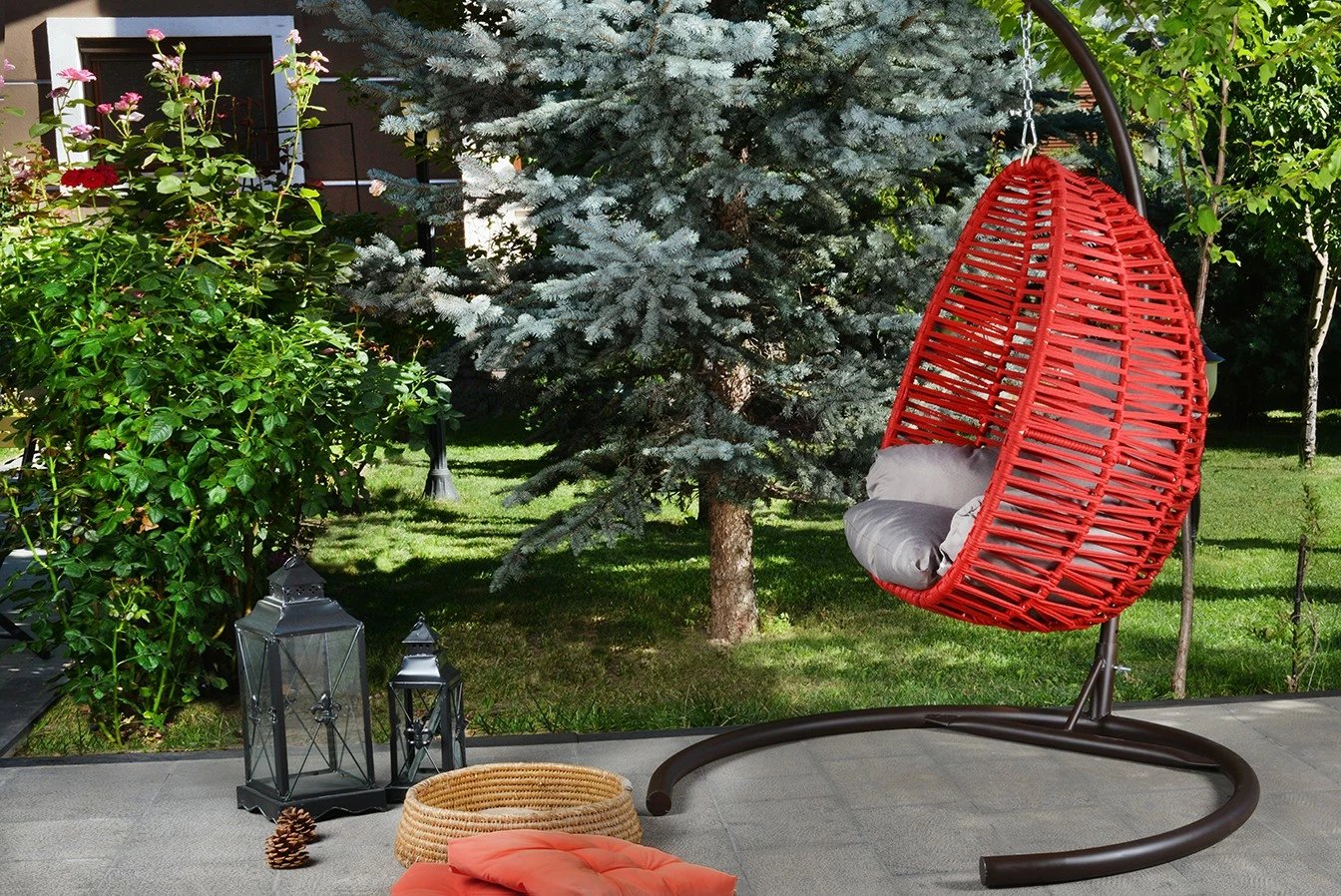Karrige lëkundëse për kopsht, ngjyrë fındık-kuqe e thellë, Hanah Home