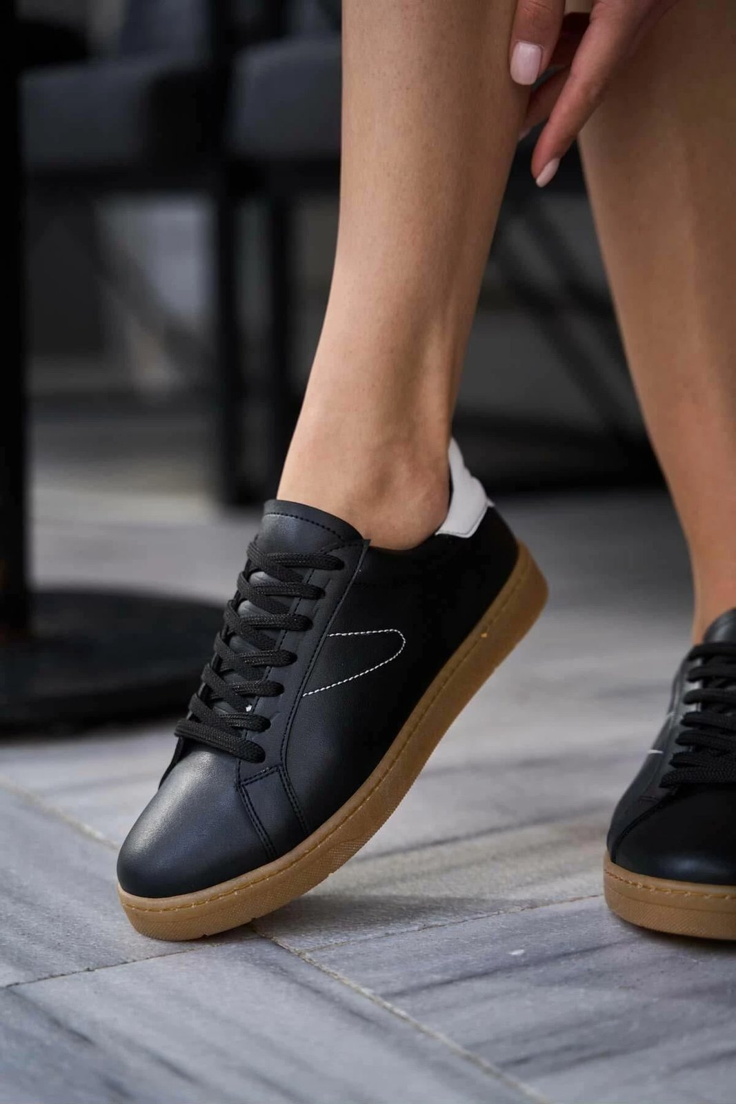 Këpucë për gra Jumeon, MK1340424SR20-001, të zeza dhe të bardha