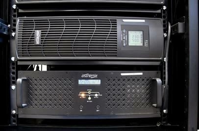 UPS Gembird UPS-RACK-1200, 1200VA, 720W, rack, i zi UPS Gembird UPS-RACK-1200, 1200VA, 720W, rack, i zi