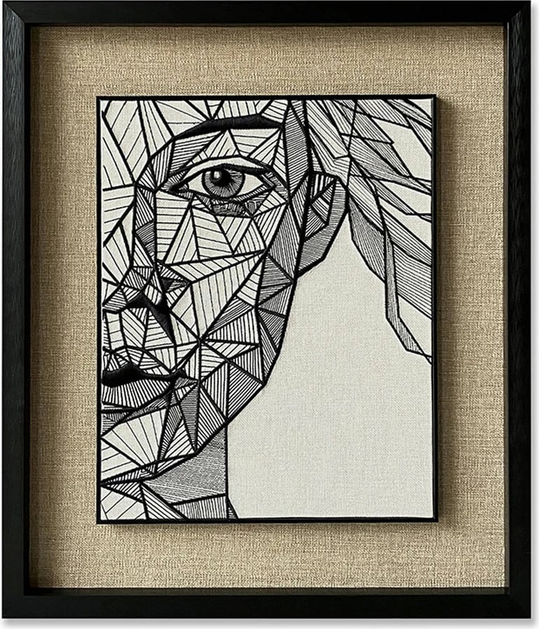 Pikturë dekorative me dizajn linear gjeometrik, letër, xham, 60x70x4cm, e bardhë, e zezë, bezhë