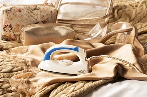 Hekur udhëtimi, Adler AD 5015, 700 W, dorezë palosëse, shollë jo-ngjitëse