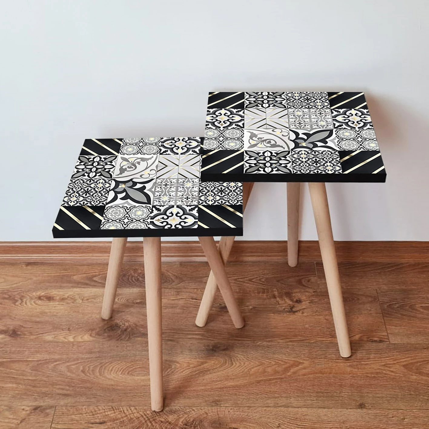 Tavolina ndihmëse të vendosshme (2 copë), Skye Decor, 2Shp384, ngjyrë e zezë