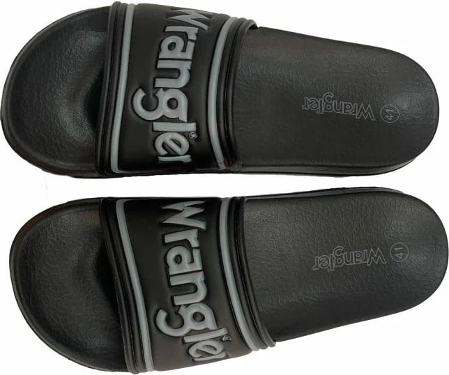 Papuqe Wrangler femra, të zeza