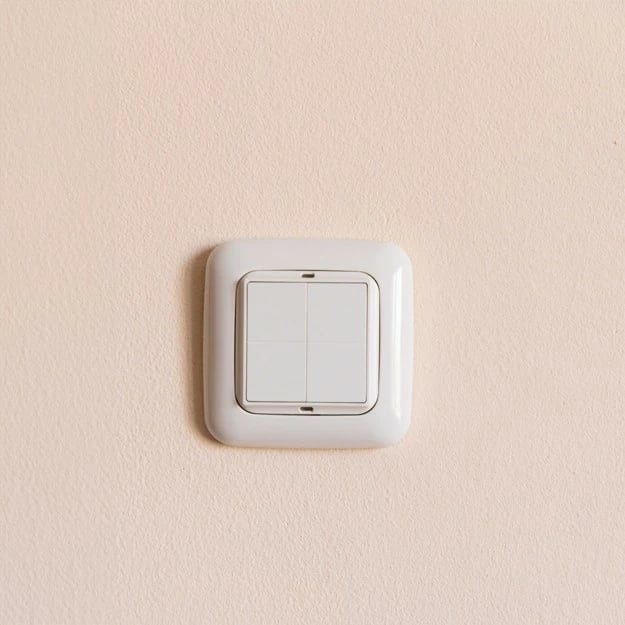 Switch Shelly BLU Wall 4 Adapter, 3 V, 4 butona, ngjyrë fildishi