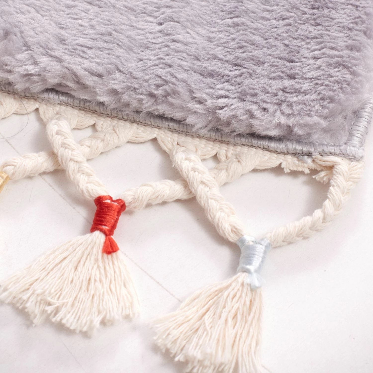 Tapet për banjo Mijolnir, 100x120 cm, ngjyrë gri