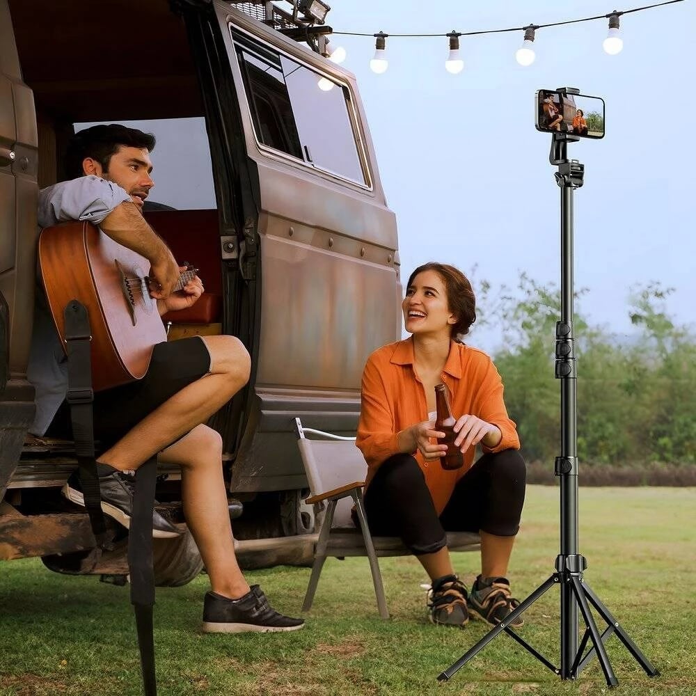 Selfie stick UGREEN LP680 me stativ dhe telekomandë, 1.8m, i zi