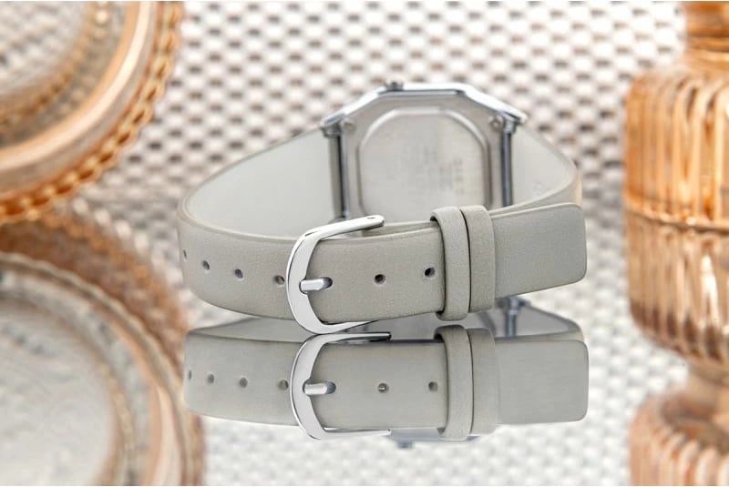 Orë dore për femra Casio, gri