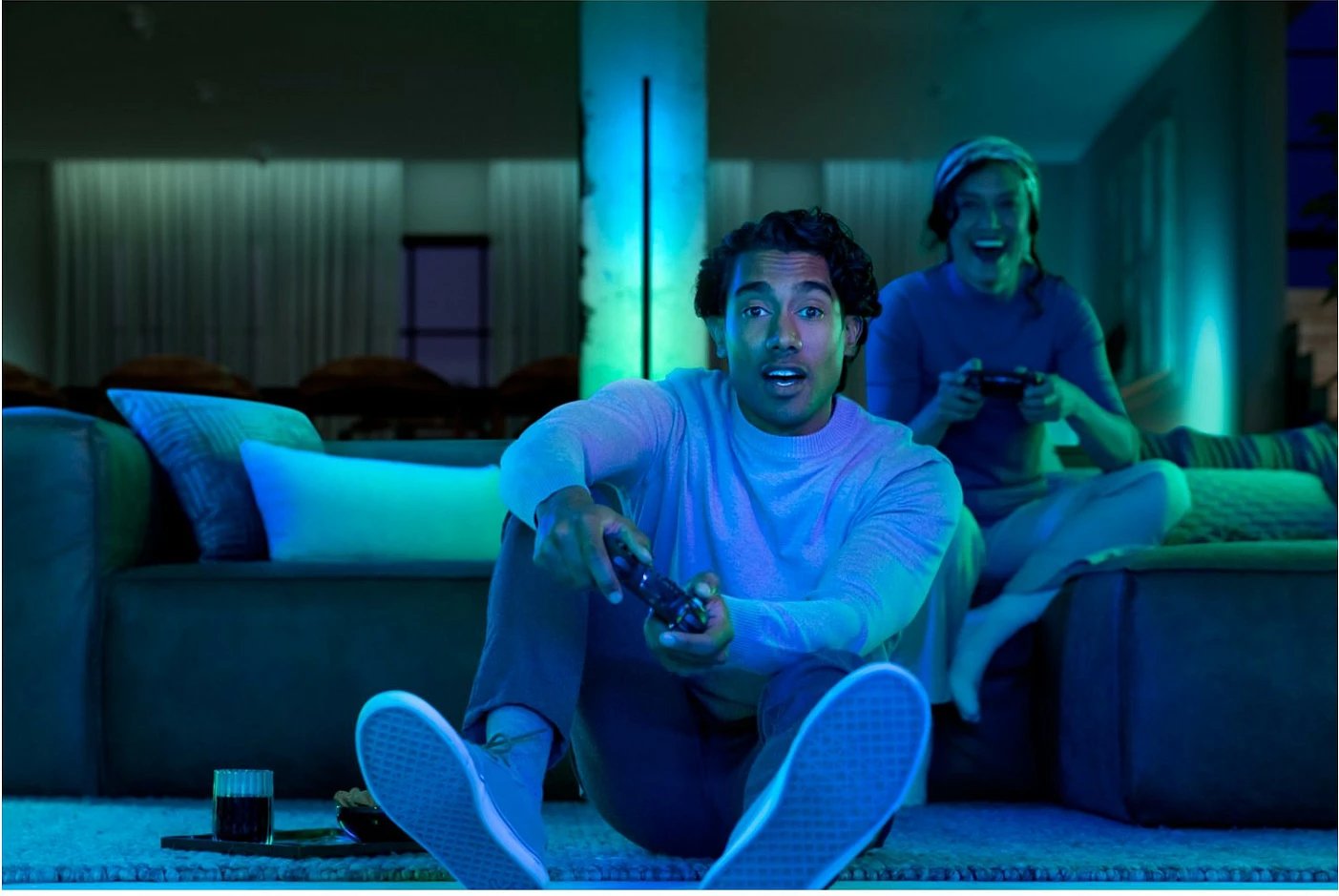 Llambë smart Philips Hue 915005987201, LED, 2550 lm, 25000 orë, e zezë