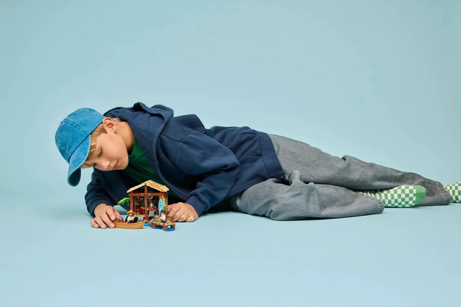 Set LEGO ONE PIECE 75636 Windmill Village Hut, 299 pjesë, me 3 minifigura